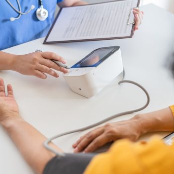 Examen preventivo: 5 enfermedades que podrías detectar antes de presentar síntomas